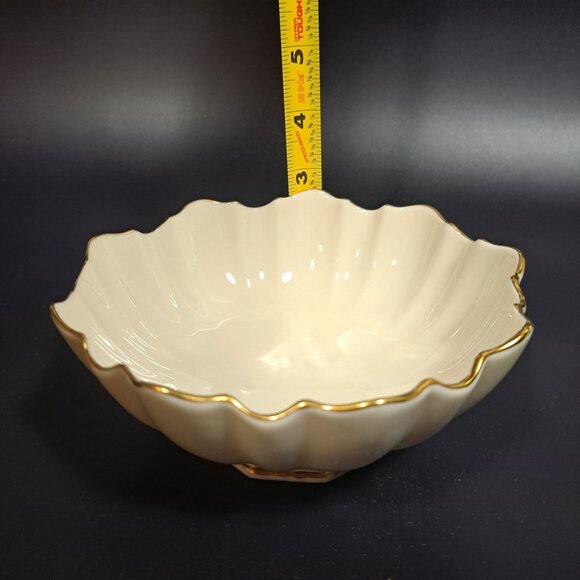 Lenox China Symphony Sculptured Bowl 24Kt Gold Gilt Cream Candy Nut Bowl - Picture 4 of 8